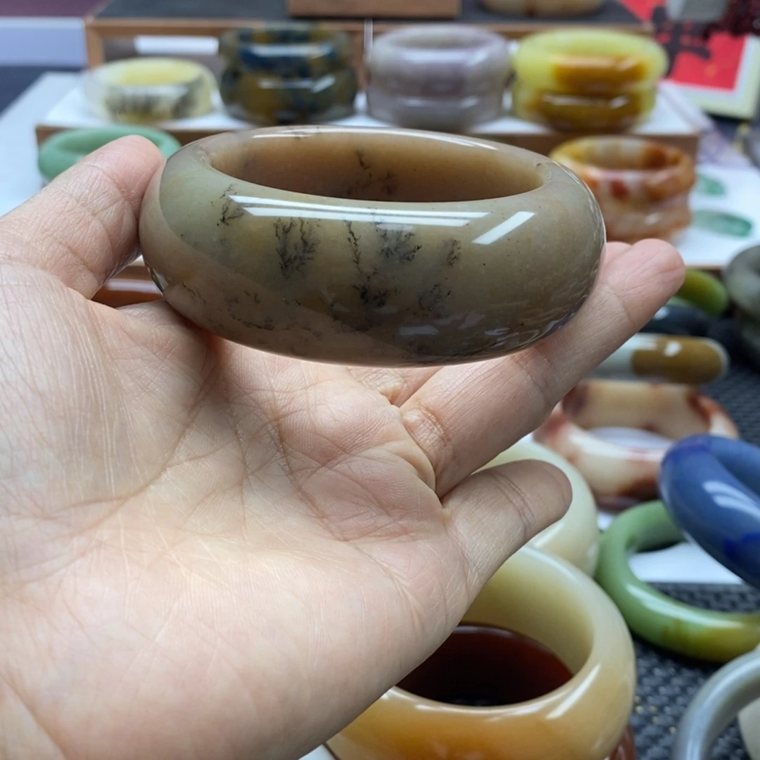 石英质玉手镯未镶嵌用****2