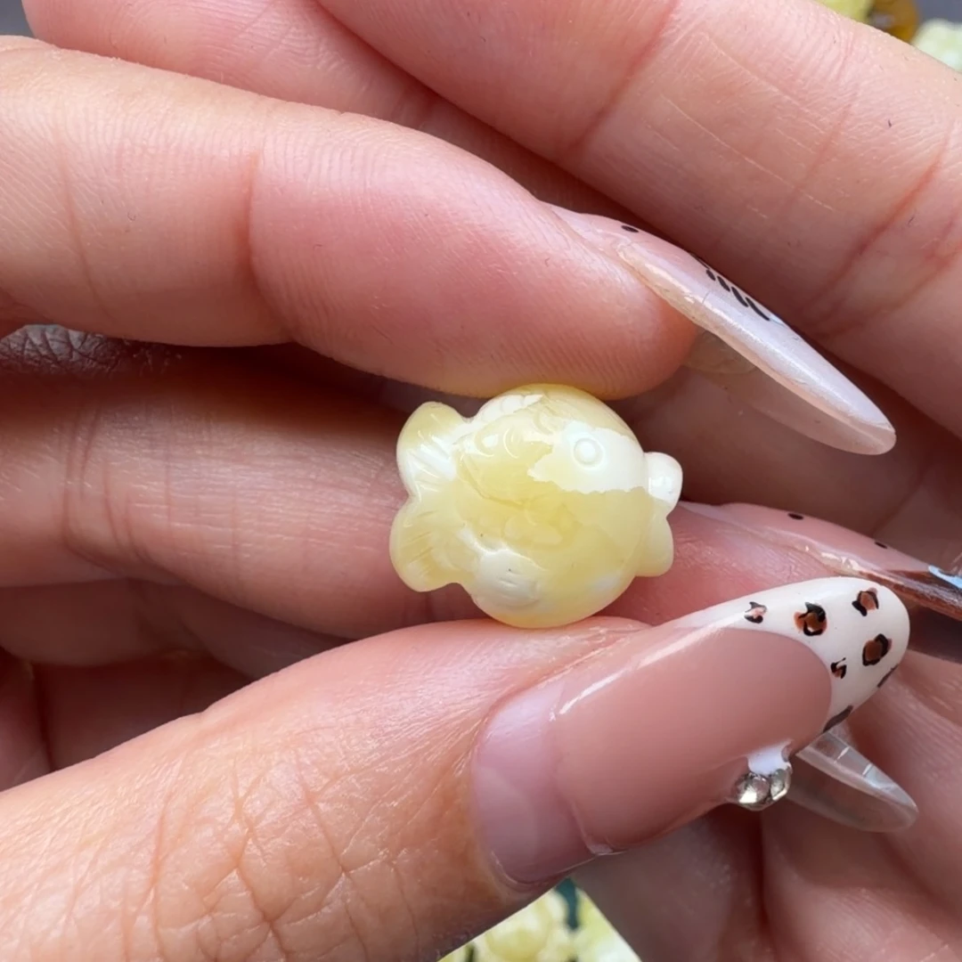 蜜蜡未镶嵌裸石蜜蜡