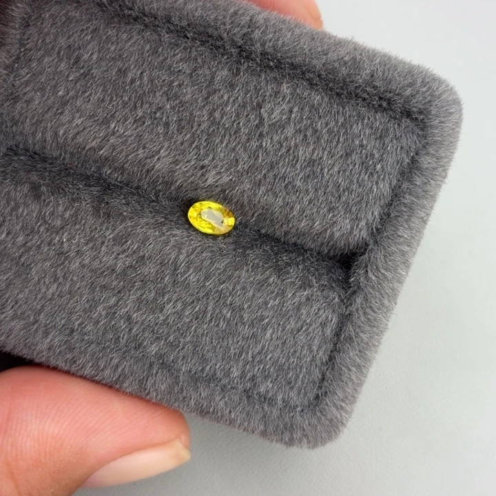 彩色蓝宝石裸石裸石65.5分