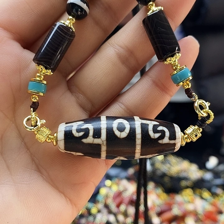玛瑙/玉髓合金颈饰