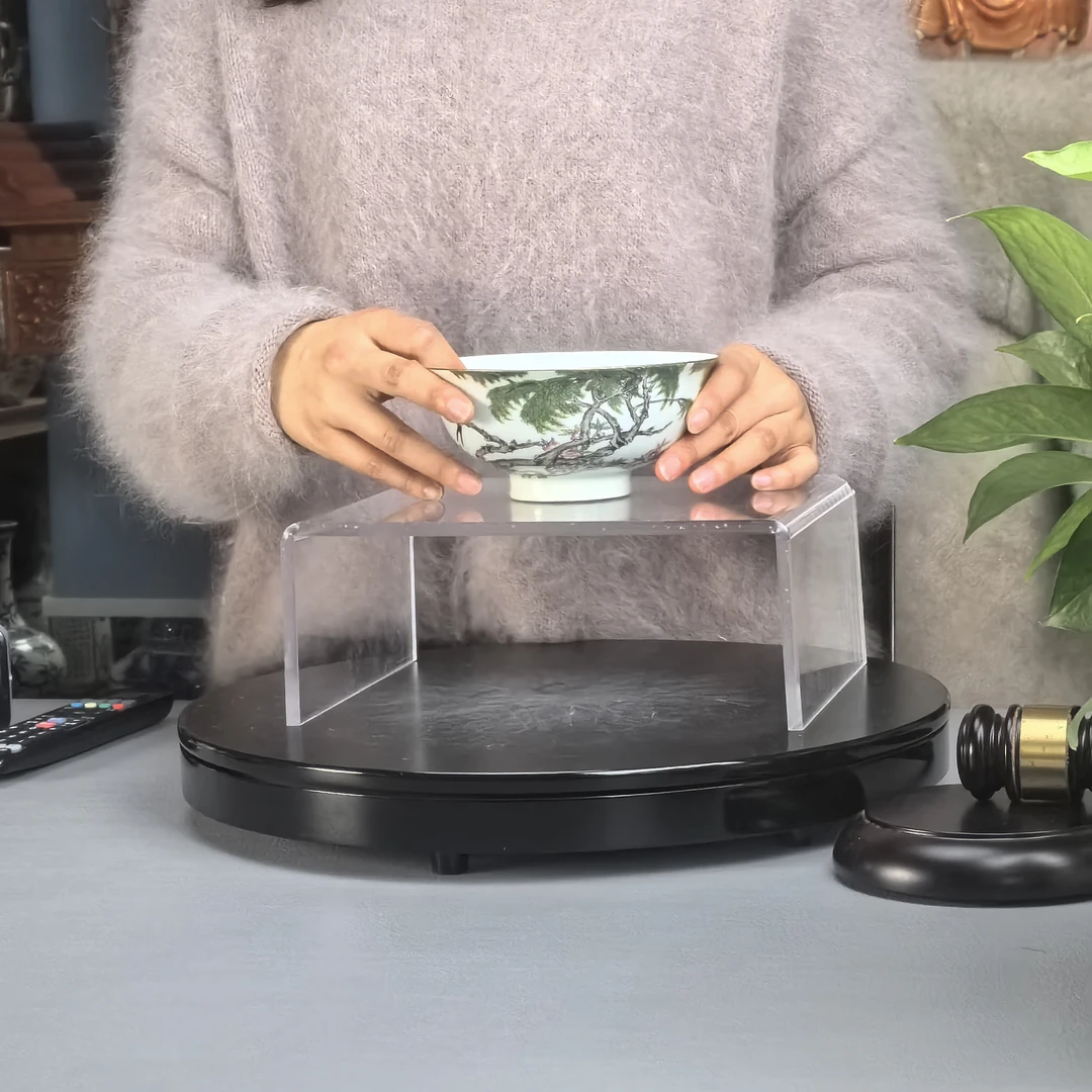 清 中期杏林春燕赏碗