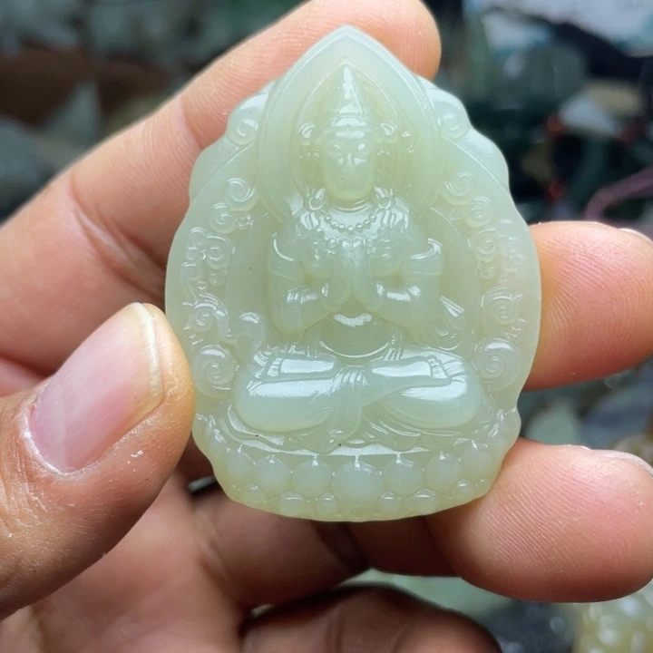 和田玉未镶嵌颈饰