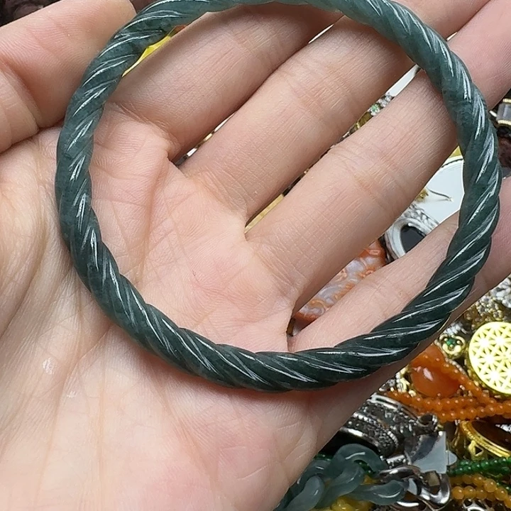 翡翠未镶嵌项链翡翠