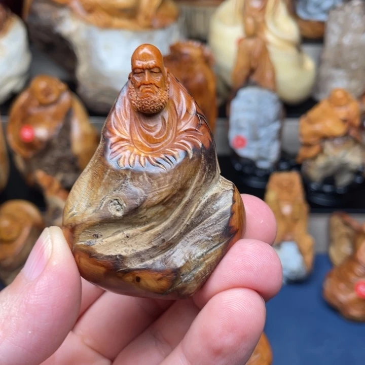 潇***如柏木（崖柏）2585588888888558899