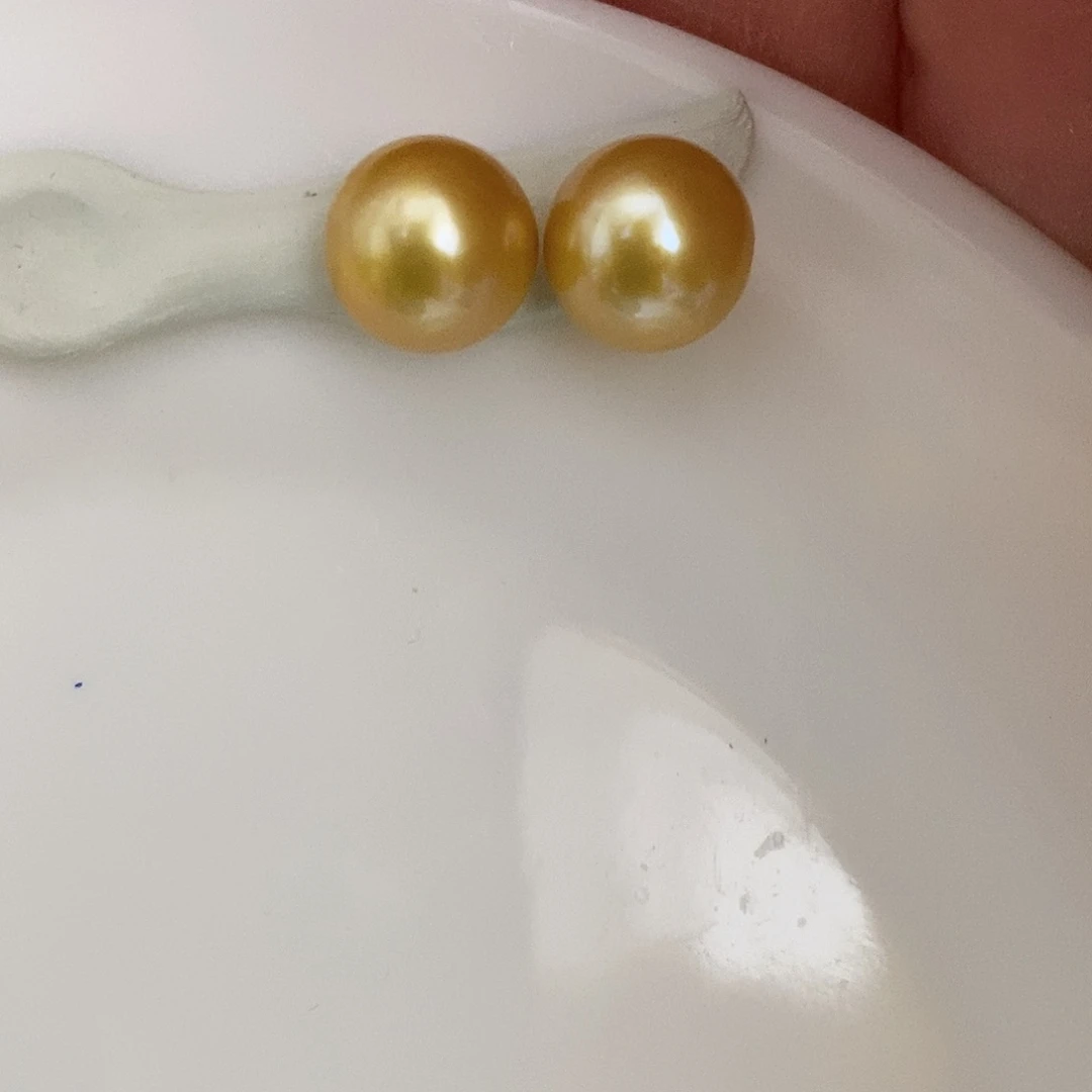 银S925镶嵌耳饰淡水珍珠