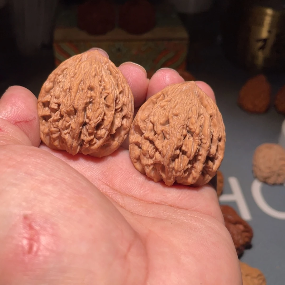 老***赵吊坠桃核麦穗虎头