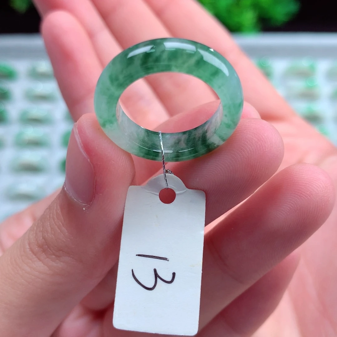 未镶嵌戒指翡翠天然