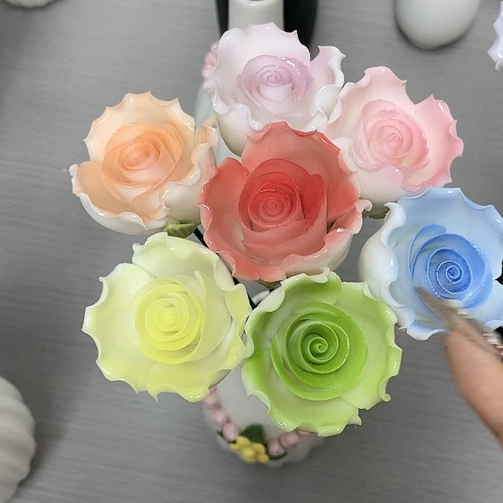 陶瓷纯手工捏花设计