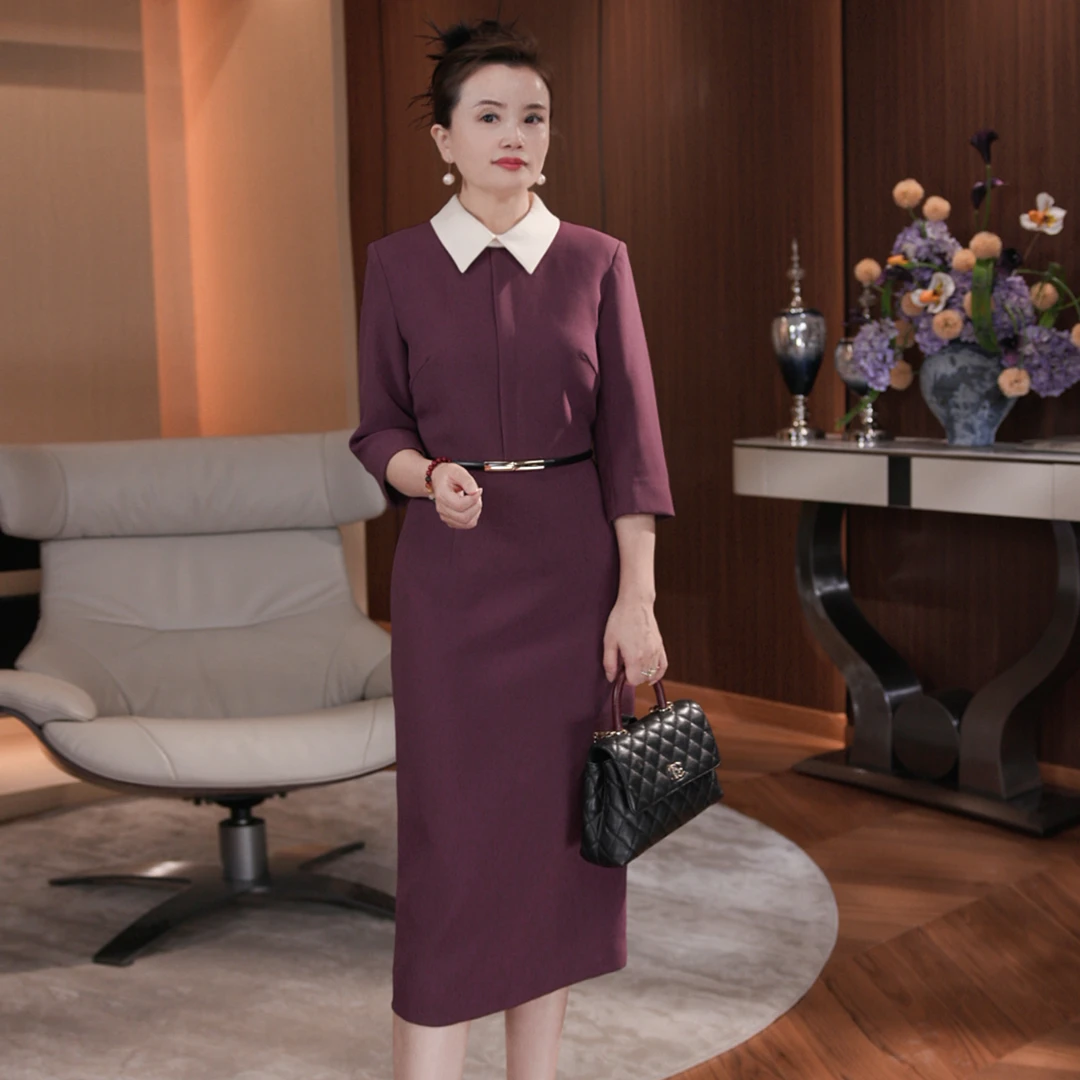 Crue Jiien 初婕秋季新款女翻领拼色气质百搭通勤开叉连衣裙98470