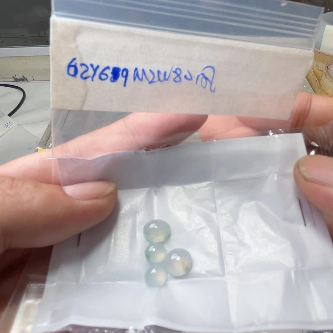 定制翡翠未镶嵌凤*凰
