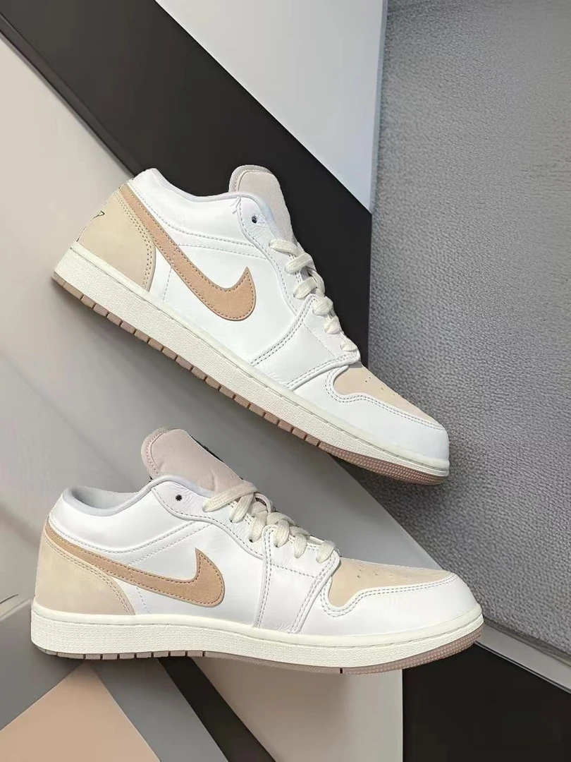 Air Jordan 1 女款低帮白棕复古百搭休闲板鞋运动篮球鞋官方正品