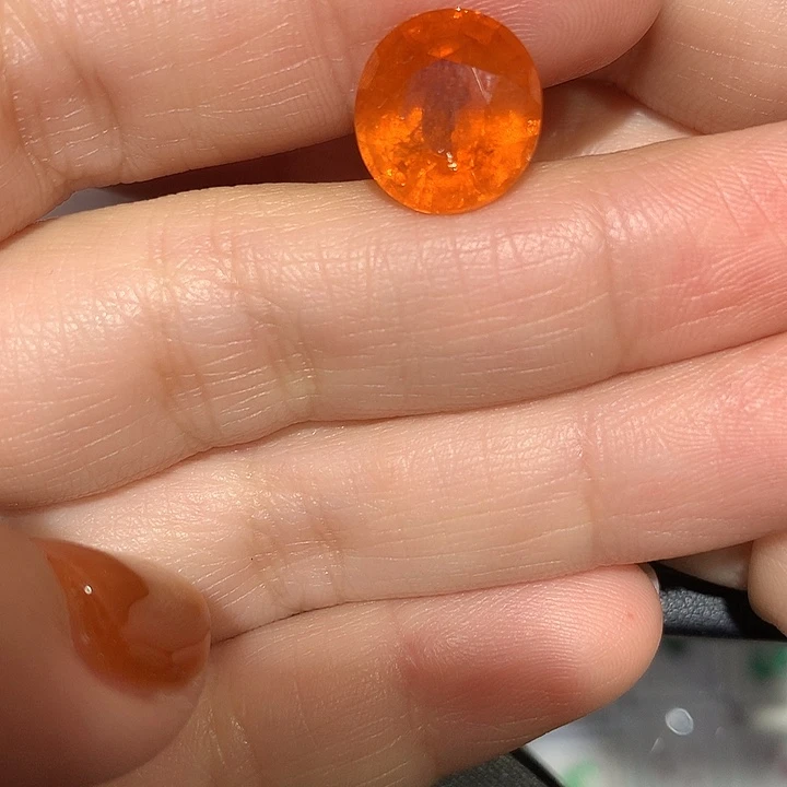 未镶嵌石榴石裸石10.ct芬达石