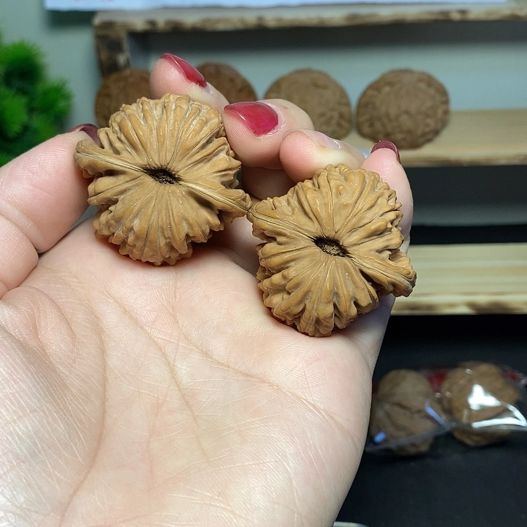 文玩核桃把件四座楼