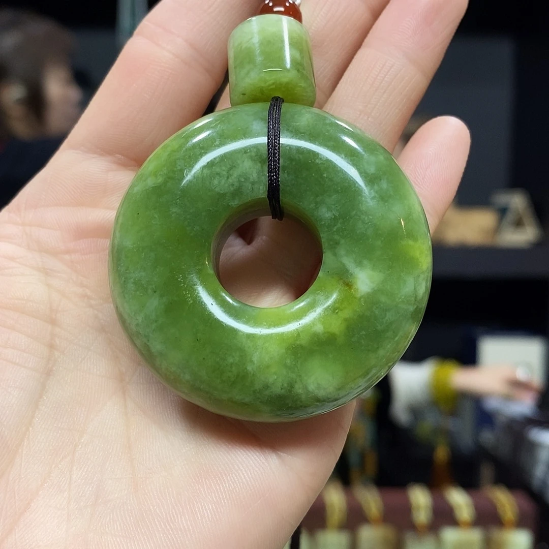 岫玉挂件吊坠未镶嵌