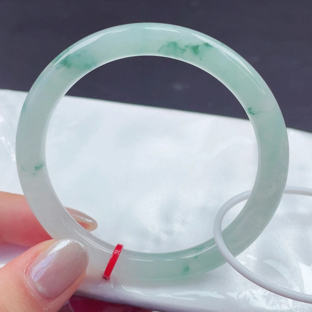 翡翠未镶嵌手镯54圆条