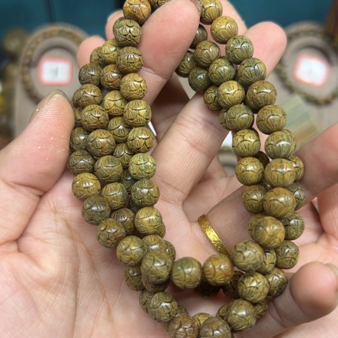 维腊木（绿檀）无事牌