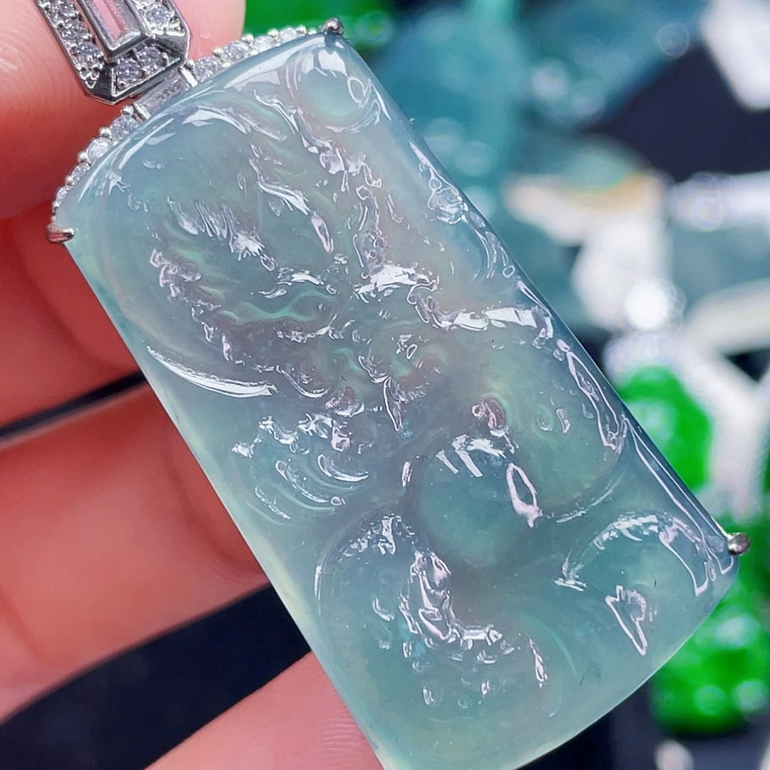 翡翠未镶嵌吊坠(不含链)480