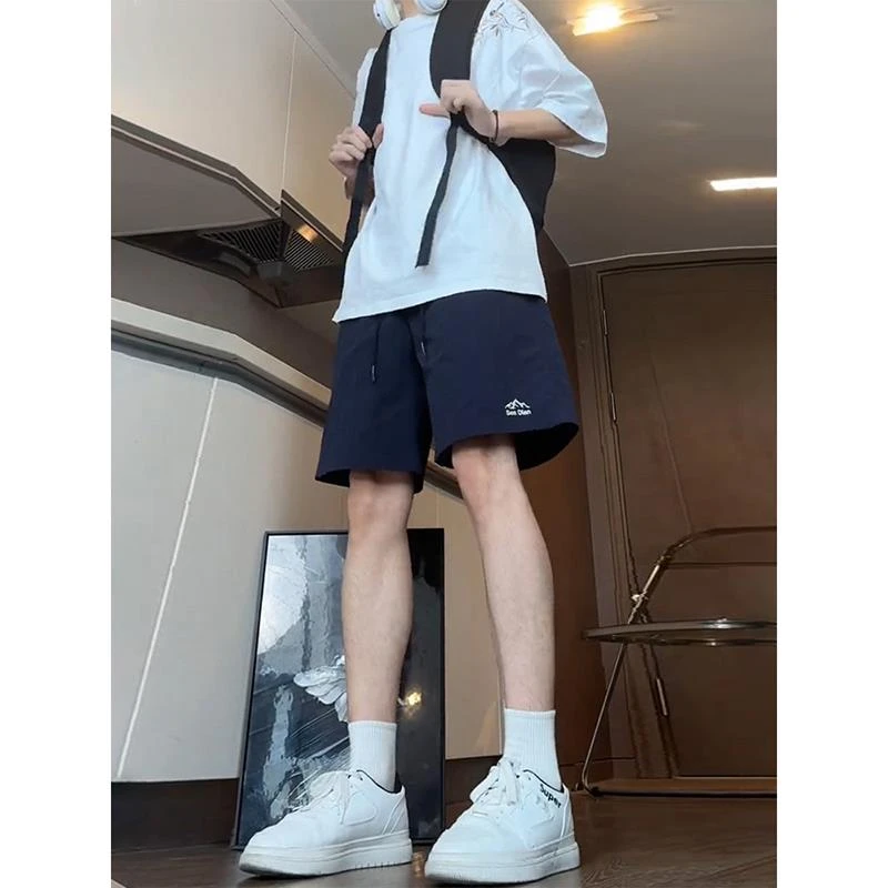 藏青色尼龙短裤男款夏季外穿美式篮球运动裤子速干冰丝休闲五分裤