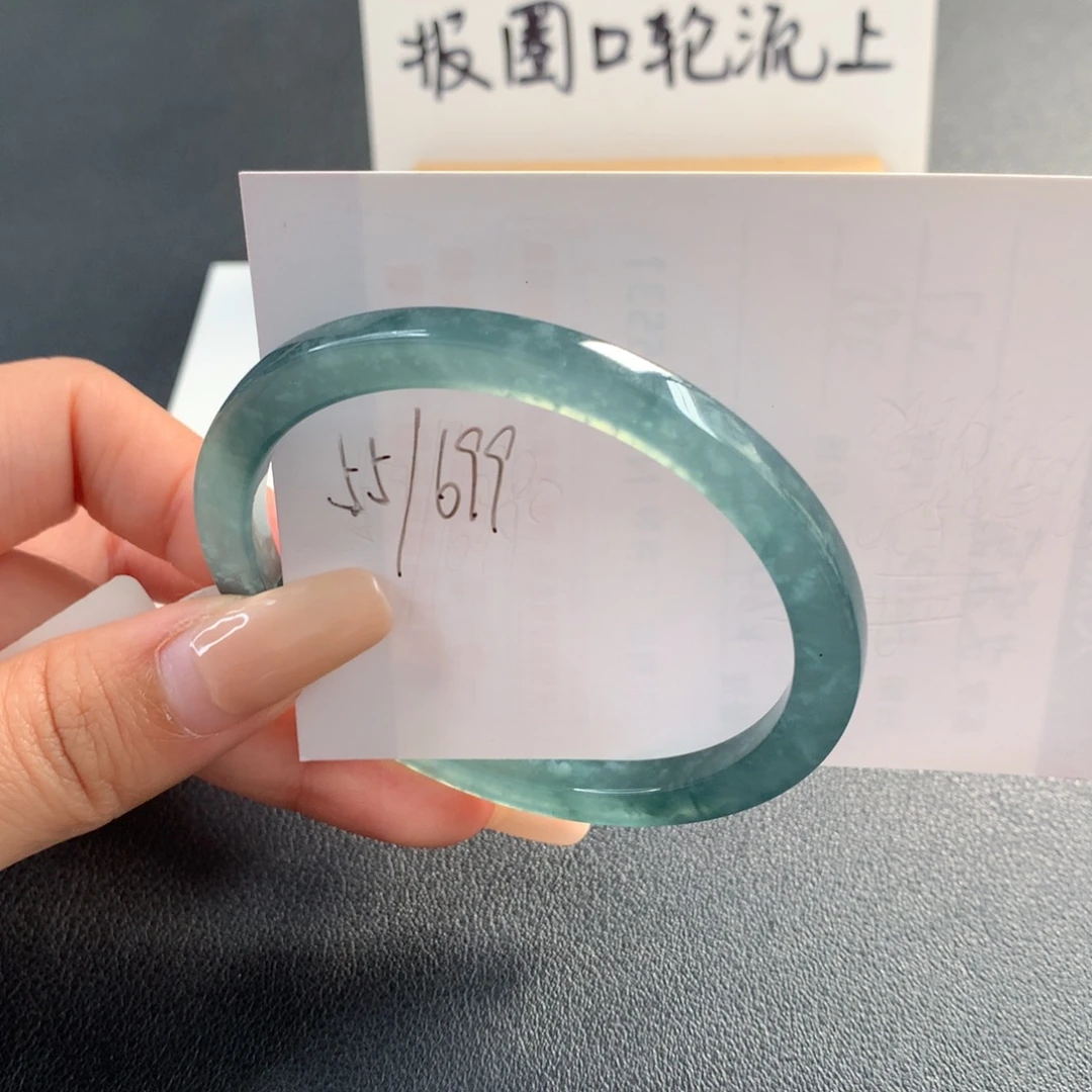 翡翠未镶嵌手镯天然翡翠