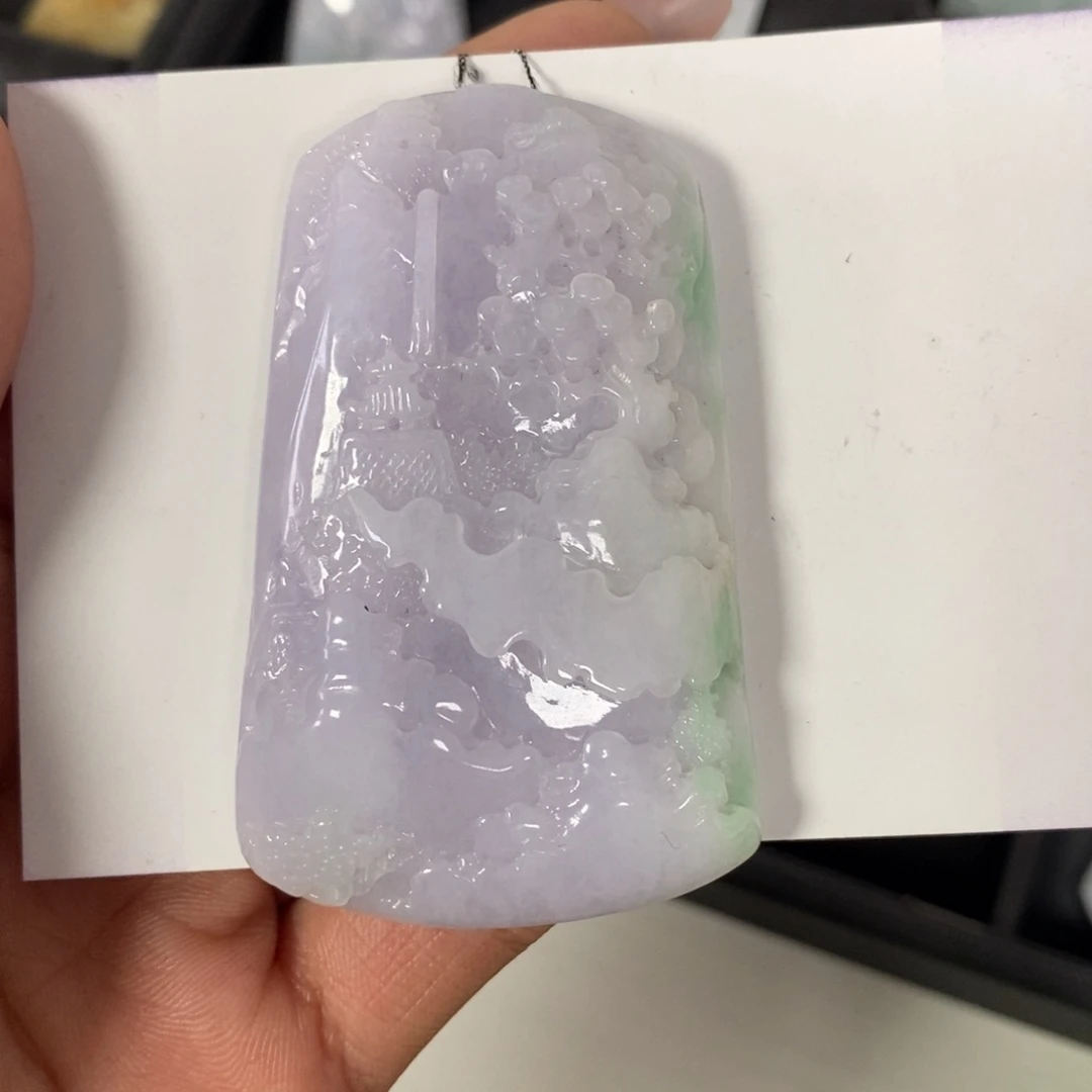 翡翠颈饰未镶嵌山水牌