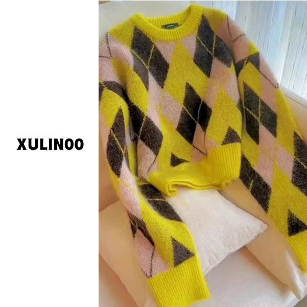 早秋休闲百搭黄绿色菱格套头针织衫 0304