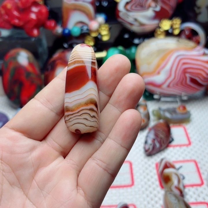 取***消玛瑙/玉髓未镶嵌珠宝半成品