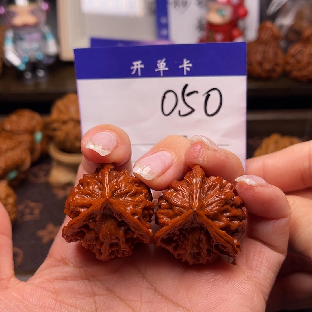 桃核吊坠盘山三棱32