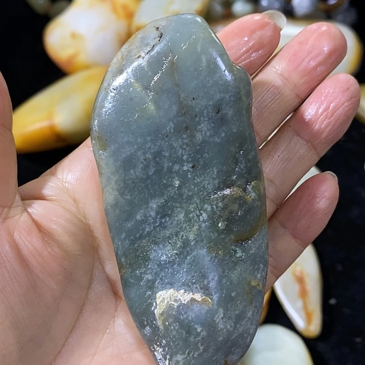 和田玉（糖玉）未镶嵌挂件
