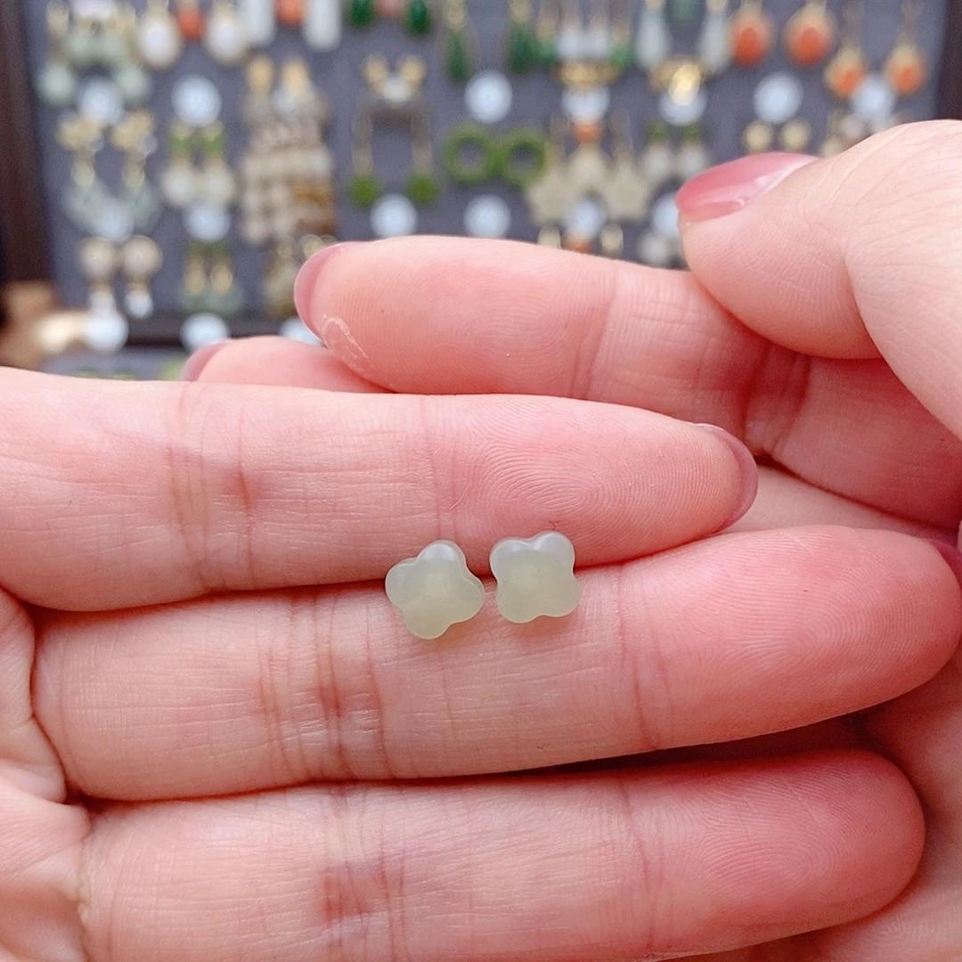 和田玉银S925镶嵌耳饰