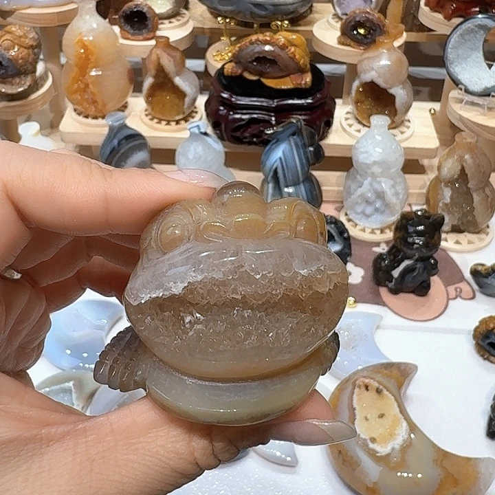 水晶大型摆件（非配饰）未镶嵌