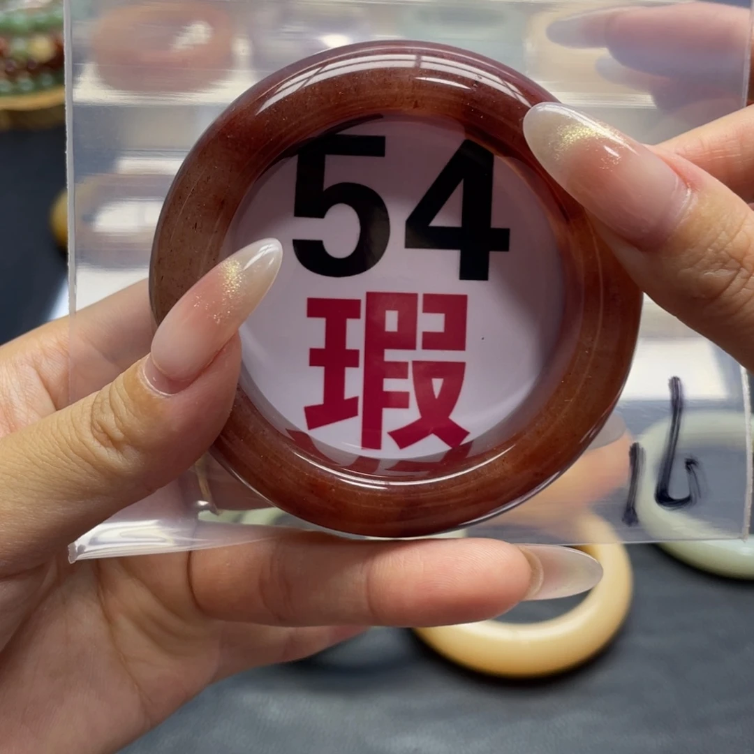 未镶嵌手镯石英岩玉