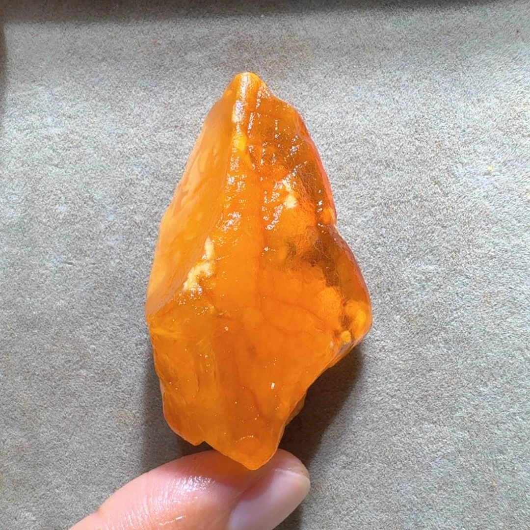 未镶嵌定制琥珀定制