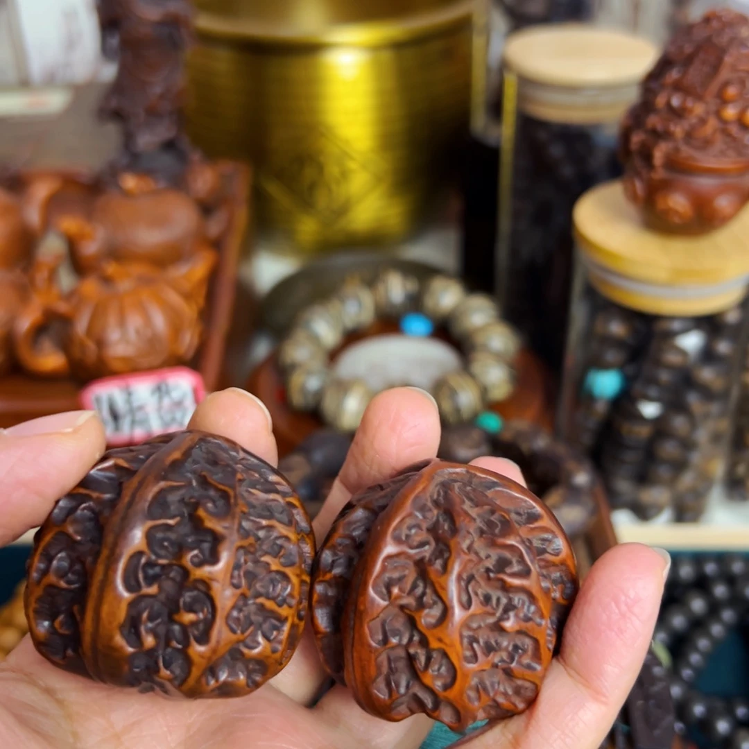 黄杨木笑*?年货节福利活动文玩手串摆件把件