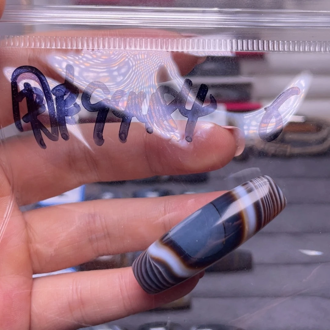 用***3玛瑙/玉髓合金颈饰