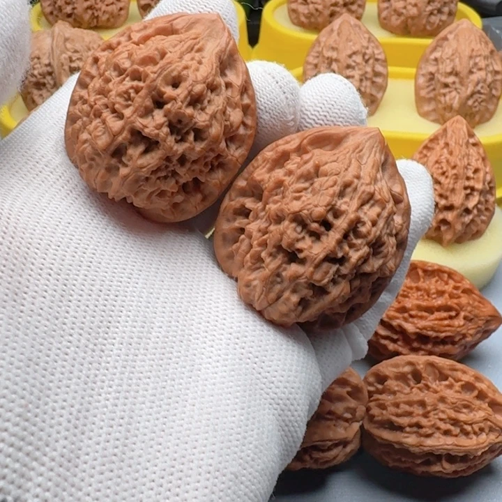 核桃福利小官帽手捻