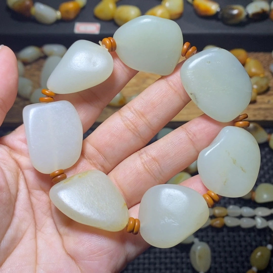 和田玉未镶嵌手链