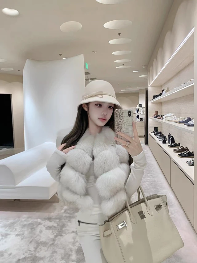 冬也/冬新款整皮狐狸毛皮草面包块马甲背心女4节爆款马甲短款显瘦