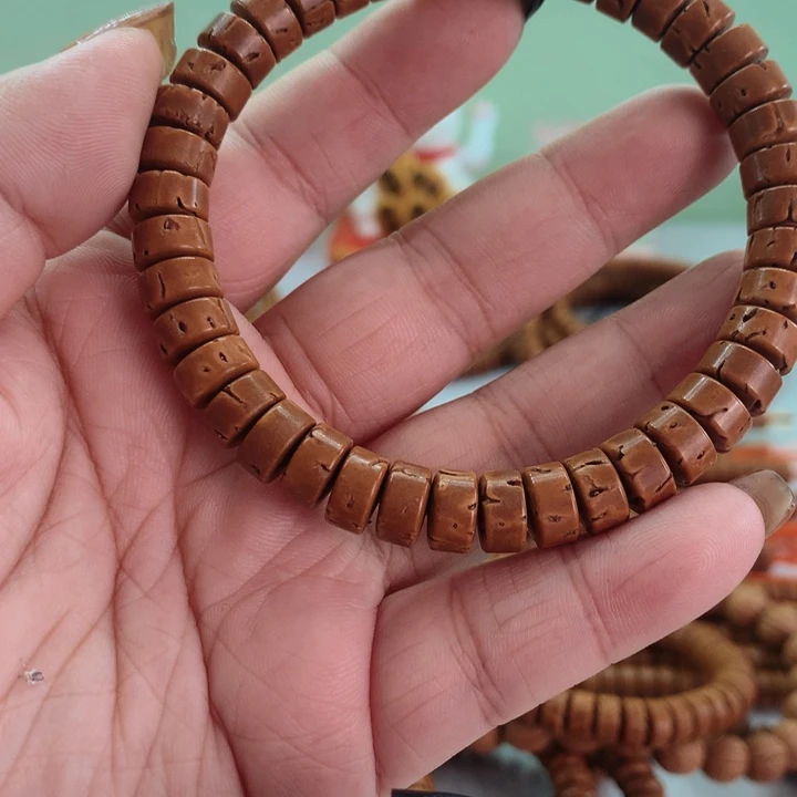 元*桃核手串精工药片95