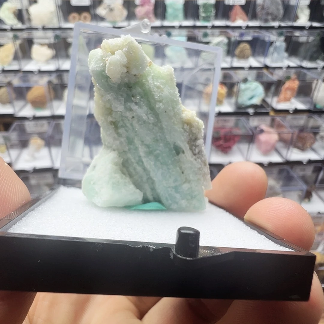 东陵石珠宝奇石合金R***X