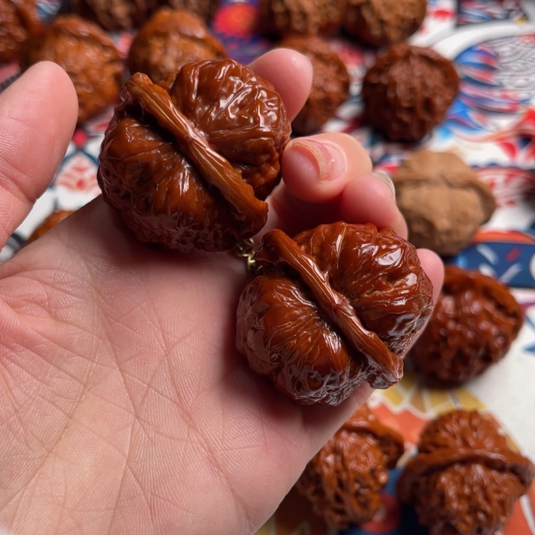 文玩核桃吊坠蛤蟆头40