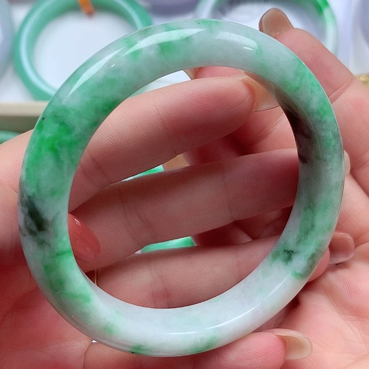 未镶嵌手镯翡翠翡翠手镯