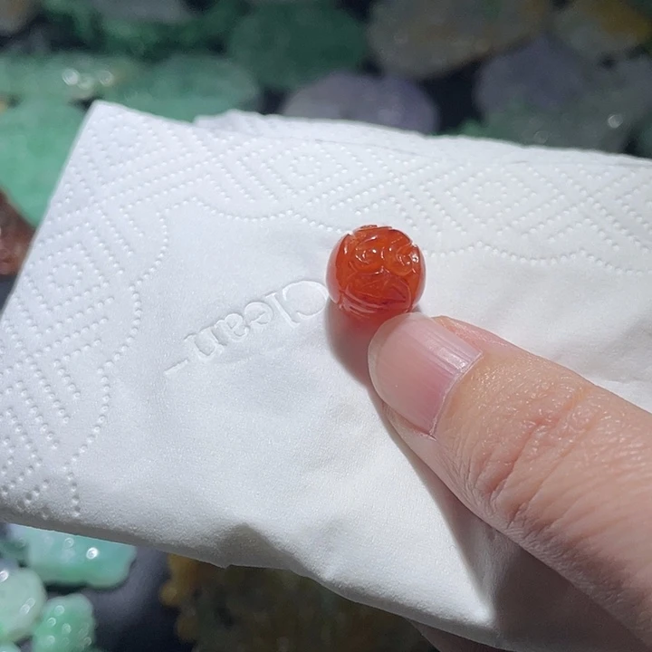 颈饰未镶嵌翡翠天