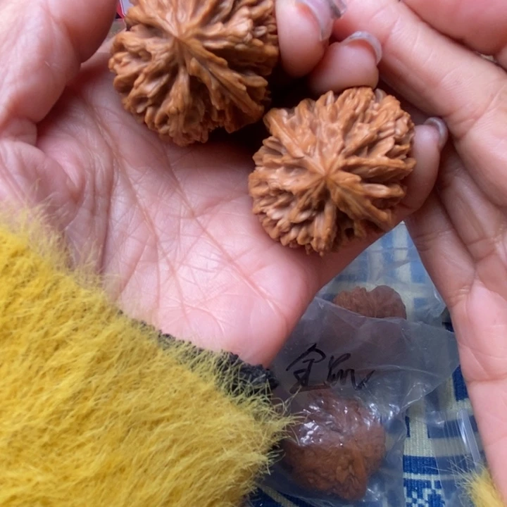 桃核吊坠状元冠38