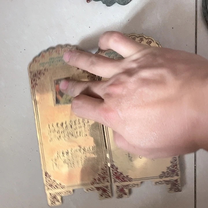 搀***扶闪电购铜摆件工艺品
