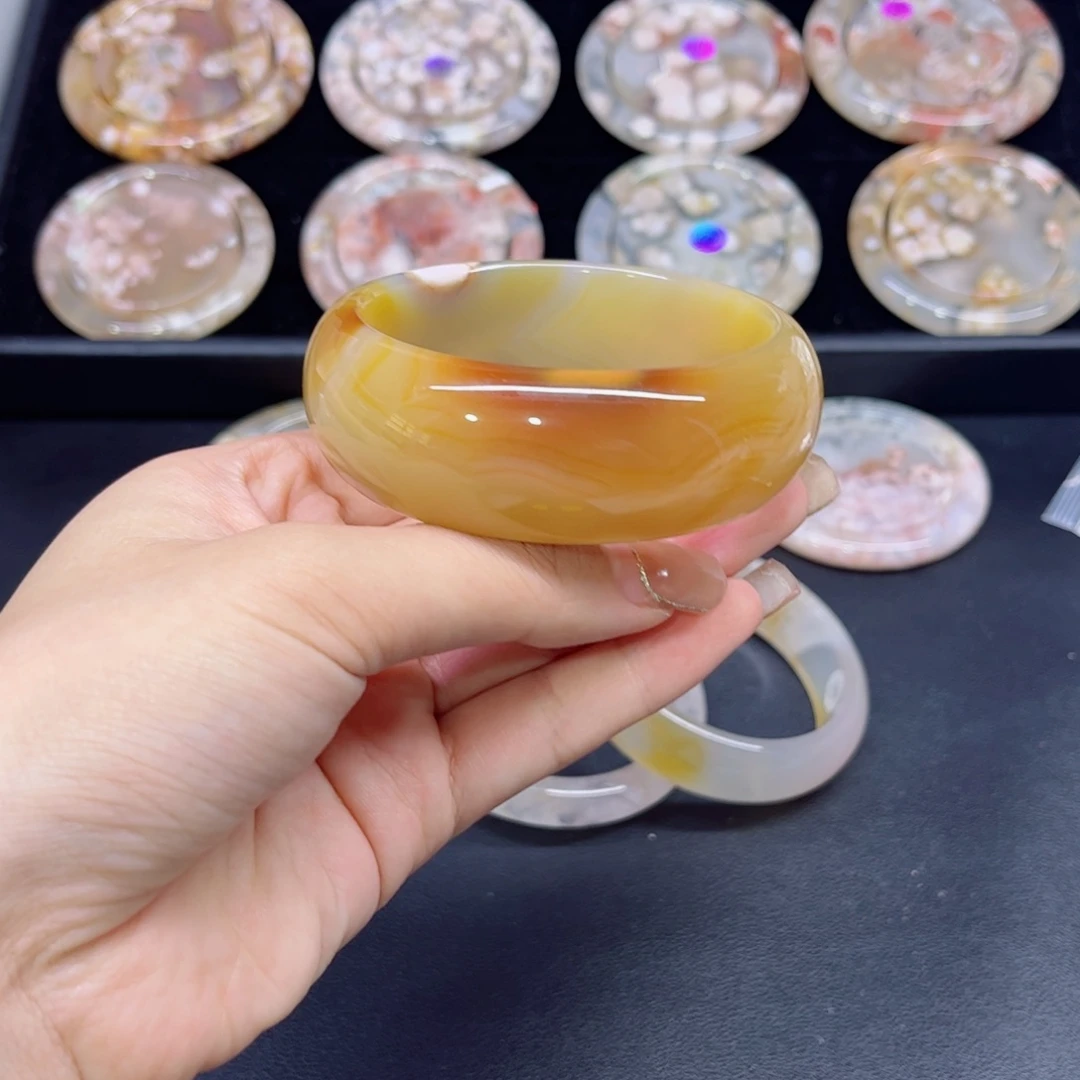 手镯玛瑙/玉髓未镶嵌6061