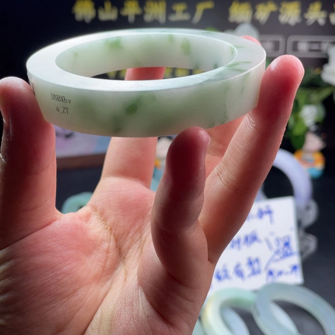 定制翡翠翡翠未镶嵌梅***单