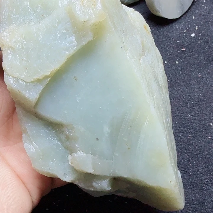 和田玉（糖玉）未镶嵌珠宝半成品