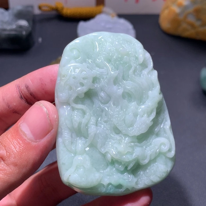 翡翠未镶嵌颈饰保真天然a货翡翠