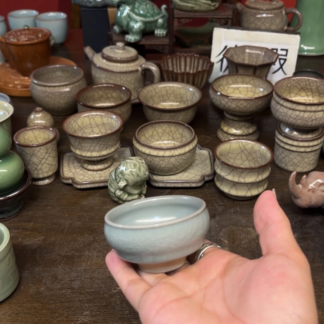 青瓷微瑕浮力特价