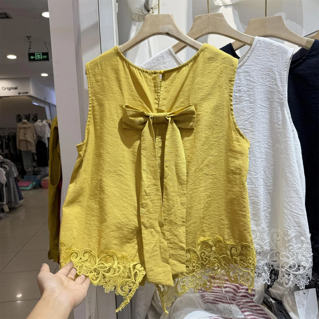 2025年夏季新款时尚圆领蕾丝拼接无袖小衫女高级感后背蝴蝶结背心